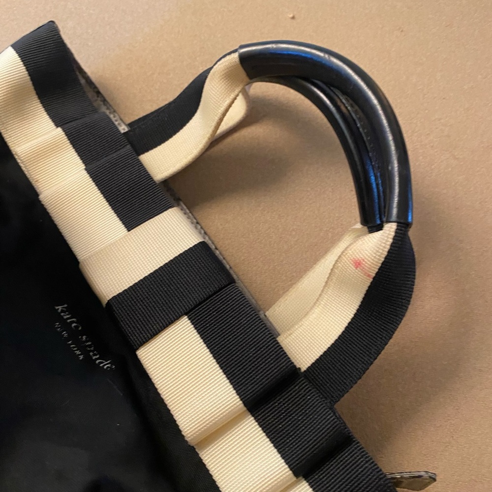 3 Kate Spade Bags - Picture 13 of 16